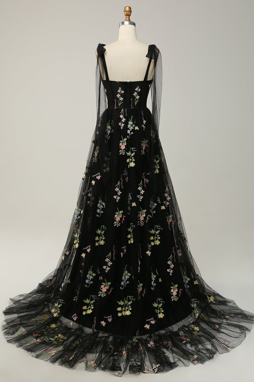 Black FJØRNA Macy trendy tulle A-line evening dress with a fitted bodice and flowing skirt, perfect for formal occasions.