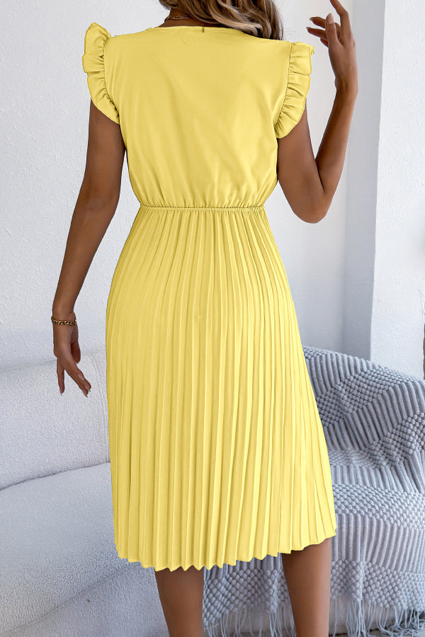 FJØRNA solid color V-neck sleeveless midi dress with lace trim and pleated design, casual and stylish for everyday wear.