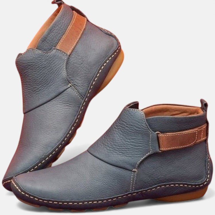 FJØRNA Elsa™ orthopaedic ankle boots in city flair style, featuring a sleek design and supportive sole for comfortable wear.