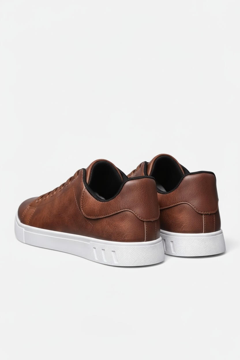 FJØRNA men's casual lace-up trainers with PU upper, designed for everyday comfort and versatile style.