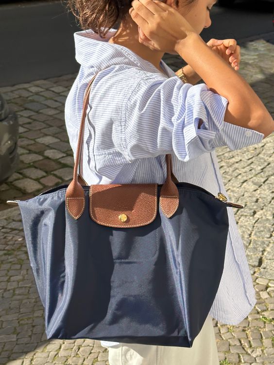 Maya – Women’s Stylish Crossbody Bag | Versatile Handbag 1