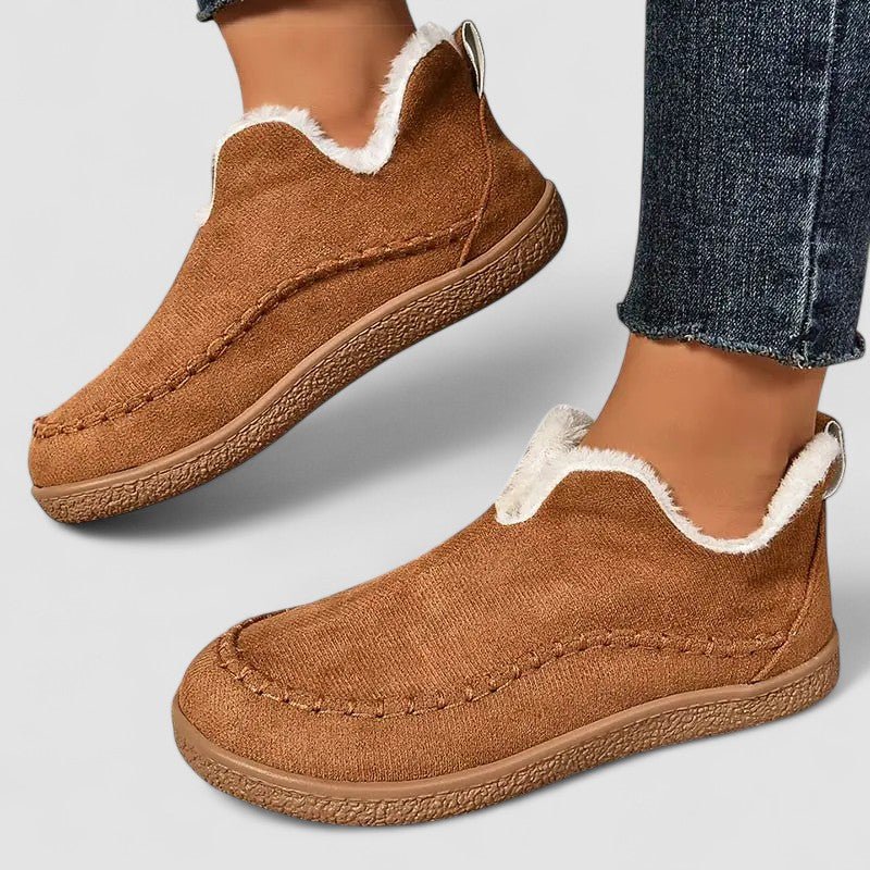 FJØRNA DORRY orthopedic boots FB-0057 with supportive design, black leather exterior, and sturdy sole for comfort and stability.