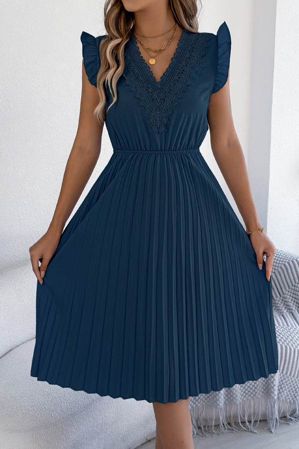 FJØRNA solid color V-neck sleeveless midi dress with lace trim and pleated design, casual style perfect for warm weather.
