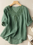FJØRNA women's summer V-neck linen blouse, flowy and casual, featuring a relaxed fit and lightweight breathable fabric.