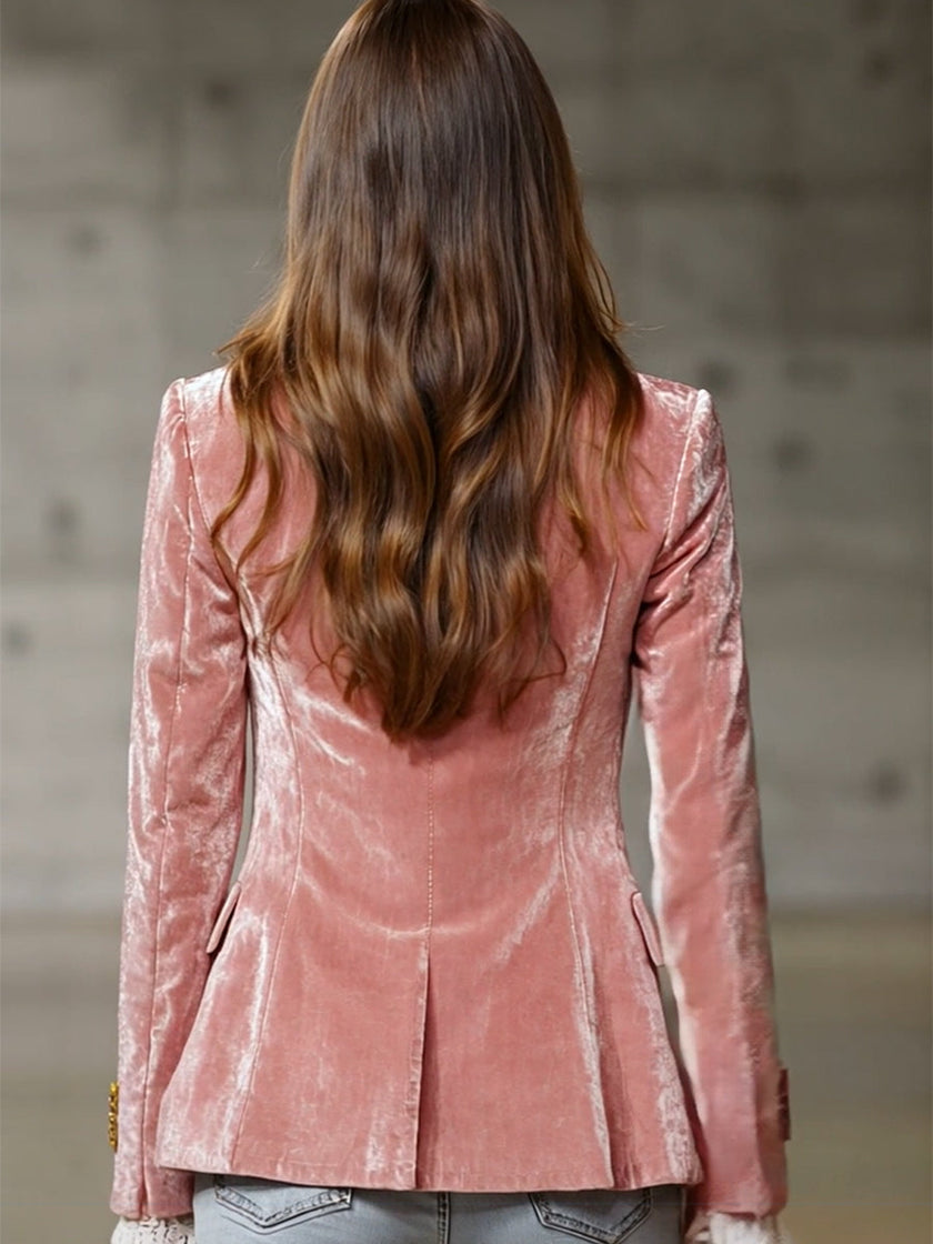Pink velvet blazer for women with gold buttons, stylish FJØRNA jacket suitable for elegant and casual wear.