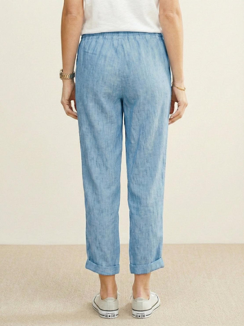 FJØRNA Felicity women's casual pants with drawstring waist, relaxed fit, and soft fabric, perfect for everyday comfort.