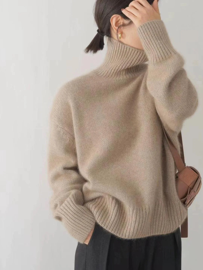 Kaia | Roll-Neck Cashmere Turtleneck