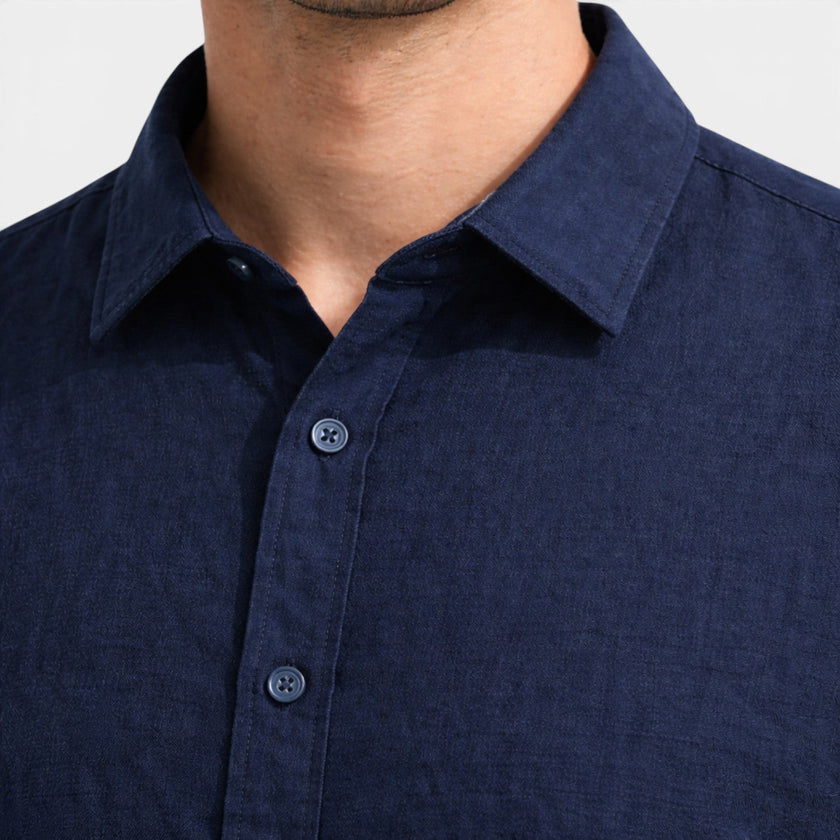 Men's FJØRNA linen shirt with short sleeves, breathable cotton blend fabric, button-up style for casual comfort.