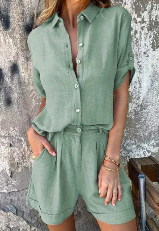 FJØRNA Jamie lightweight shorts and top set, stylish suit for casual wear, featuring comfortable fabric and modern design.