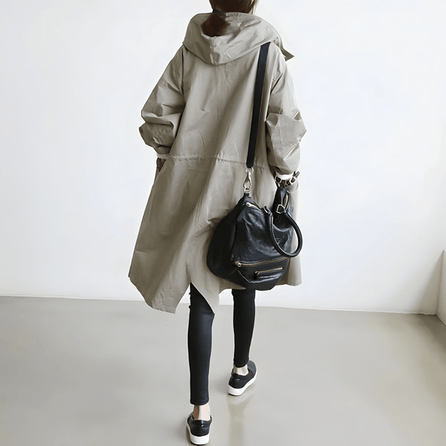 Emma – Lightweight Hooded Coat for Everyday Style & Comfort