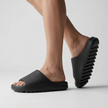 FJØRNA men's open toe slides, stylish and comfortable men's slippers with open-toe design, perfect for casual wear.